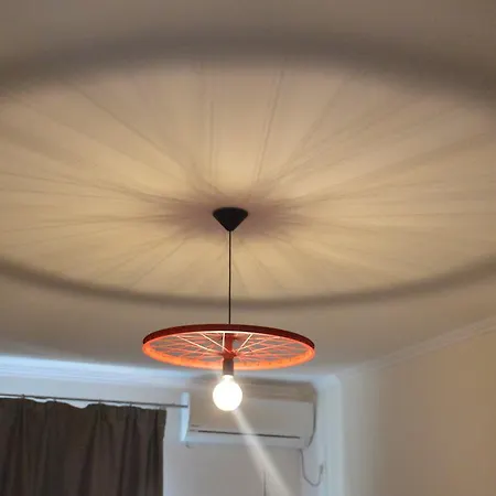 Erismini Apartment *